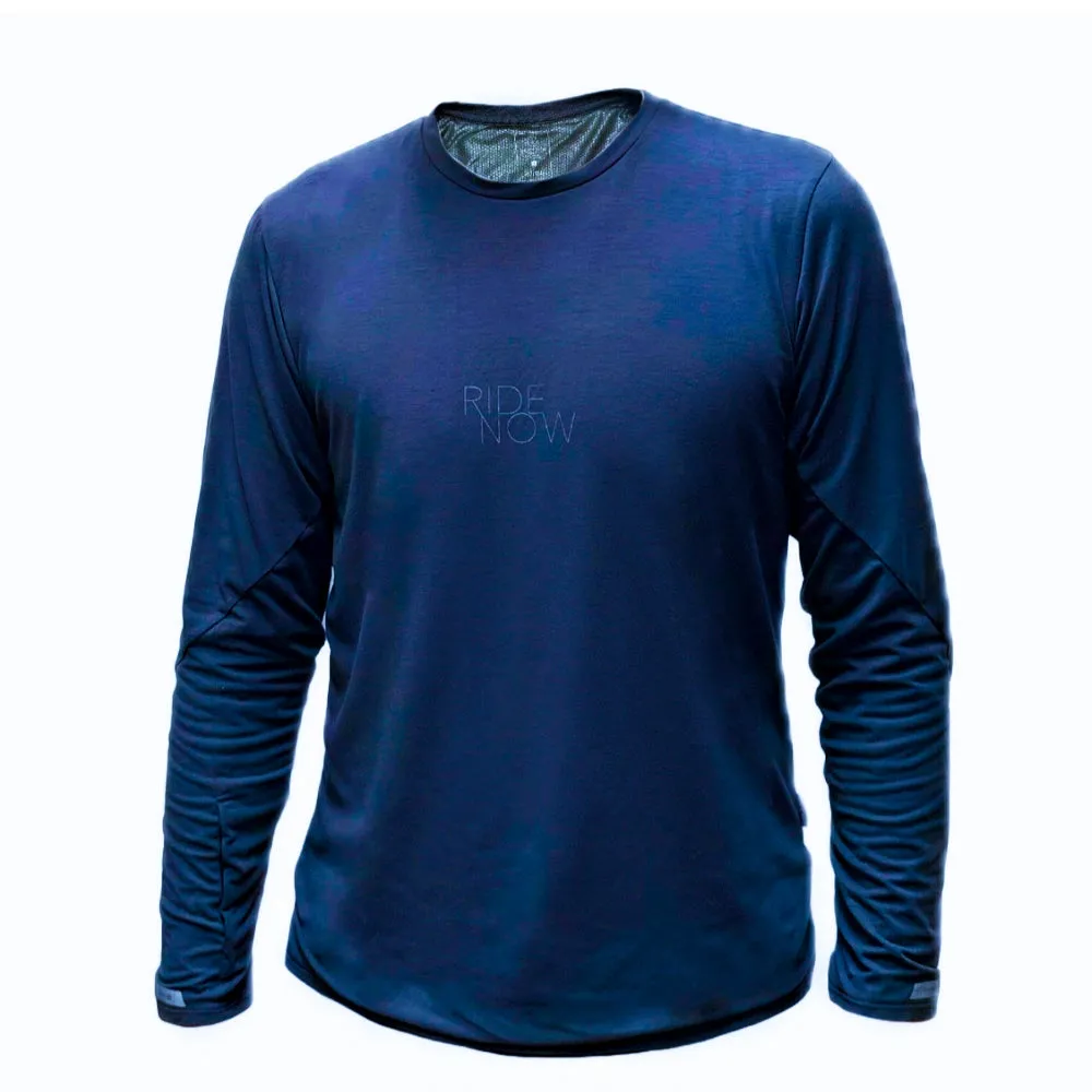 Base Tencel 天絲棉發熱衣 - 溫暖透氣兼具，機能蓄熱圓領長袖
